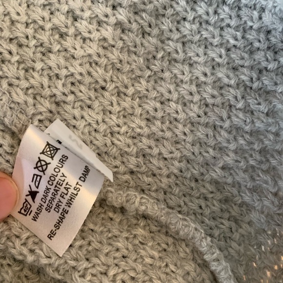 Nasty Gal Sweater Womens Medium Puff Sleeve Fuzzy WideNeck Pullover Boho Gray - Picture 9 of 9